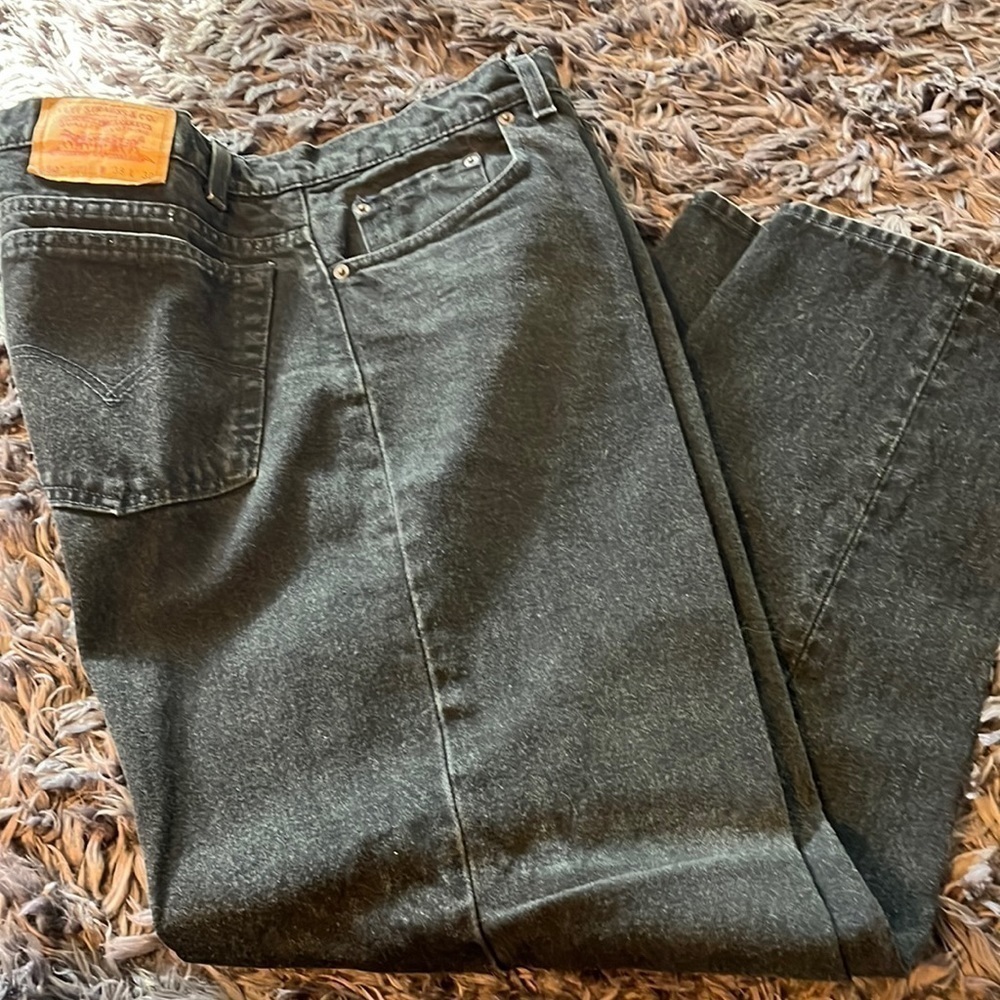 levis 550 made in usa 38x30 black relaxed fit tapered dst Jeans.  Great con.